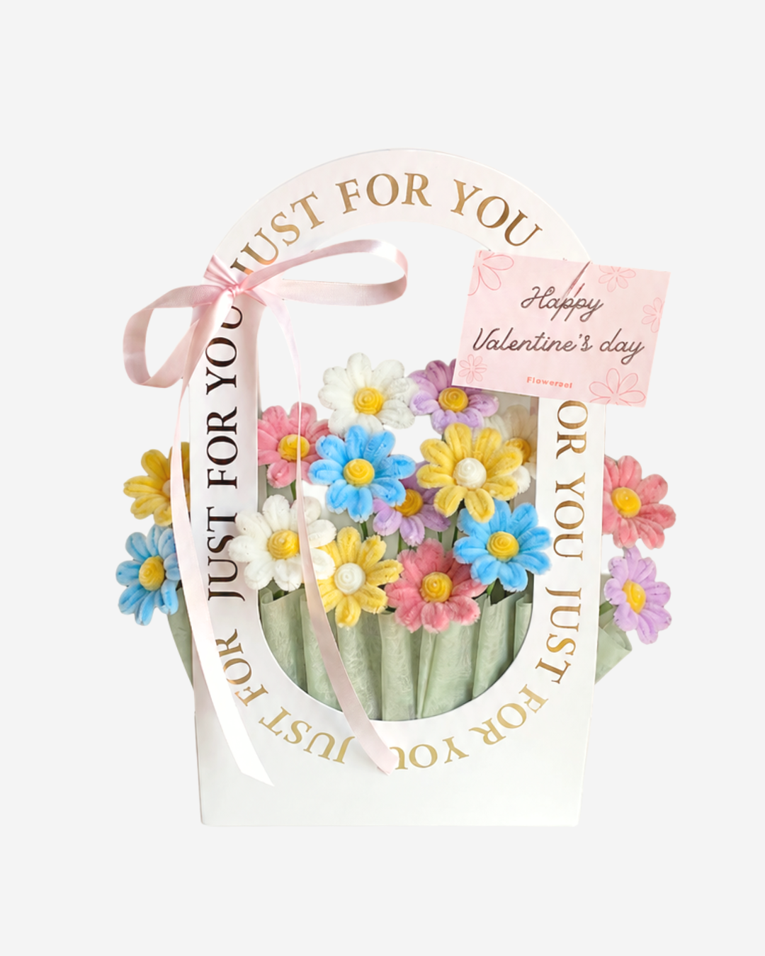 Smile Daisy — handmade pipe cleaner flower (ดอกไม้ถักมือ) by Flowerest.bkk. กระเช้าเดซี่คละสีดอกใหญ่ สดใสทุกมุมมอง ยิ้มสวยทั้งช่อ