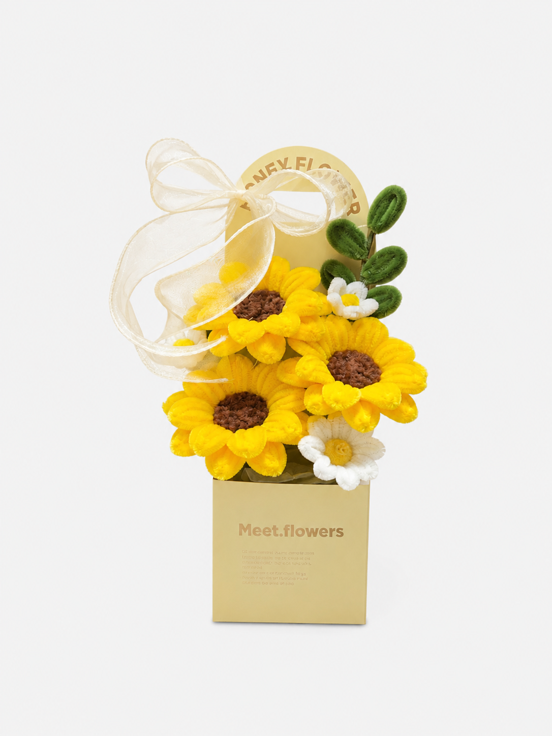 Morning Hug — handmade pipe cleaner flower (ดอกไม้ถักมือ) by Flowerest.bkk. กระเช้าทานตะวัน อบอุ่นเหมือนได้กอดยามเช้า เริ่มต้นวันดีๆ ให้คนสำคัญ